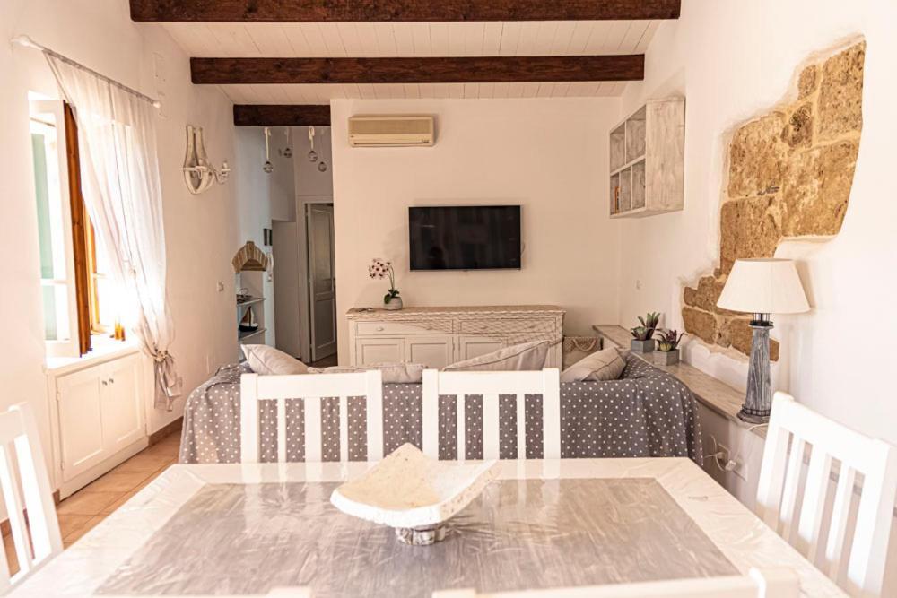 Casa Argo Navis Apartment Алгеро Екстериор снимка